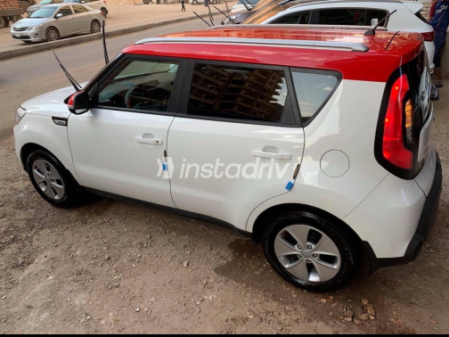 Kia Soul 2016 White Automatic Used for Sale in Mansoura - 3