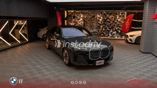 بي ام دبليو اى 7 2023 رمادي أوتوماتيك مستعملة للبيع في القاهرة - 10