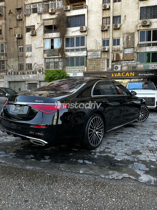 مرسيدس S 500 2021 أسود أوتوماتيك مستعملة للبيع في مصر الجديدة - 2