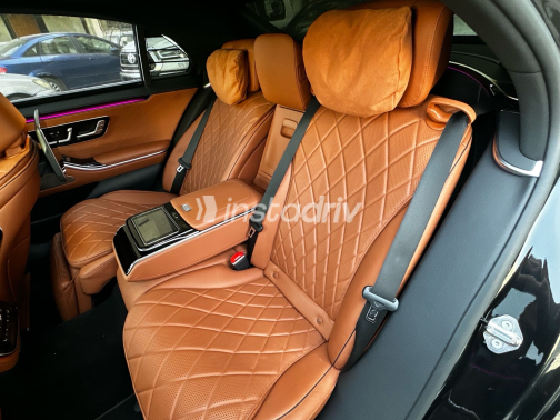 مرسيدس S 500 2021 أسود أوتوماتيك مستعملة للبيع في مصر الجديدة - 3