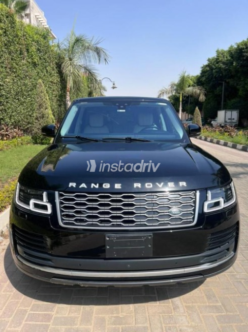 Land Rover Range Rover Vogue 2021 Black Automatic Used for Sale in Cairo - 1