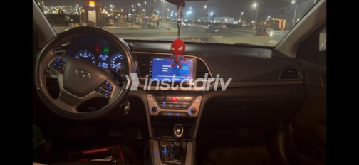 هيونداي إلنترا اى دى 2019 فضي أوتوماتيك مستعملة للبيع في شرم الشيخ - 4