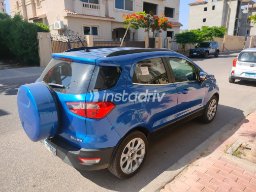 فورد ايكو سبورت 2022 أزرق أوتوماتيك مستعملة للبيع في الإسكندرية - 3