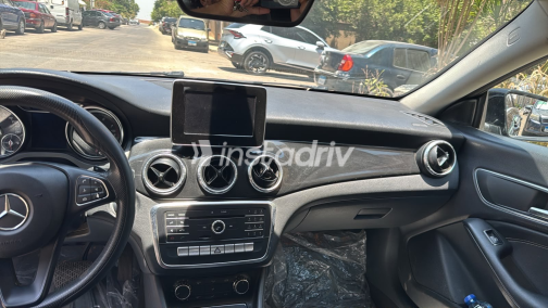 Mercedes CLA 180 2019 Black Automatic Used for Sale in Mokattam - 6