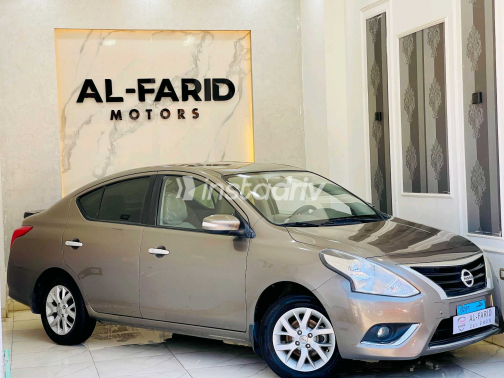 Nissan Sunny 2024 Gold Automatic Used for Sale in Alexandria - 2