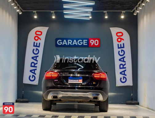 مرسيدس GLA 200 2019 أسود أوتوماتيك مستعملة للبيع في مدينة نصر - 4