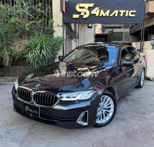 BMW 520 2023 Gray Automatic Used for Sale in Cairo - 1