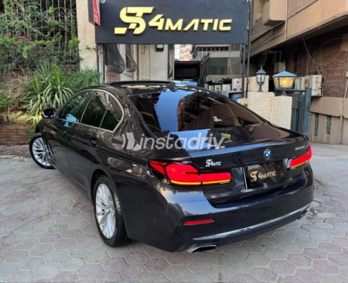 BMW 520 2023 Gray Automatic Used for Sale in Cairo - 5