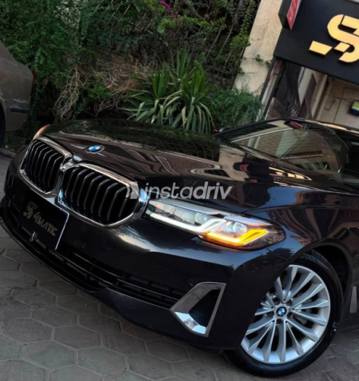 BMW 520 2023 Gray Automatic Used for Sale in Cairo - 6