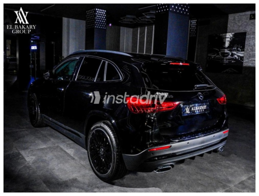 Mercedes GLA 200 2025 Black Automatic Used for Sale in Madinaty - 4