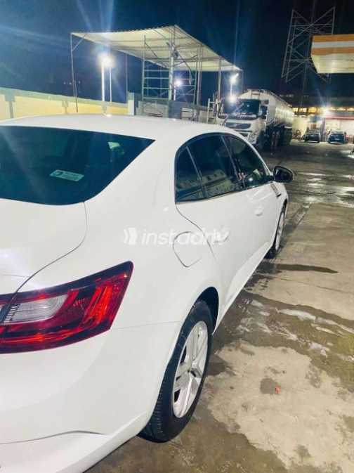 Renault Megane 2020 White Automatic Used for Sale in Aswan - 5