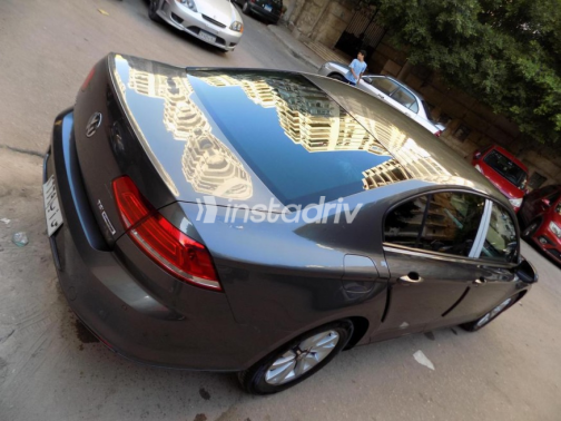 Volkswagen Passat 2017 Gray Automatic Used for Sale in Greater Cairo ( Cairo + Giza) - 10