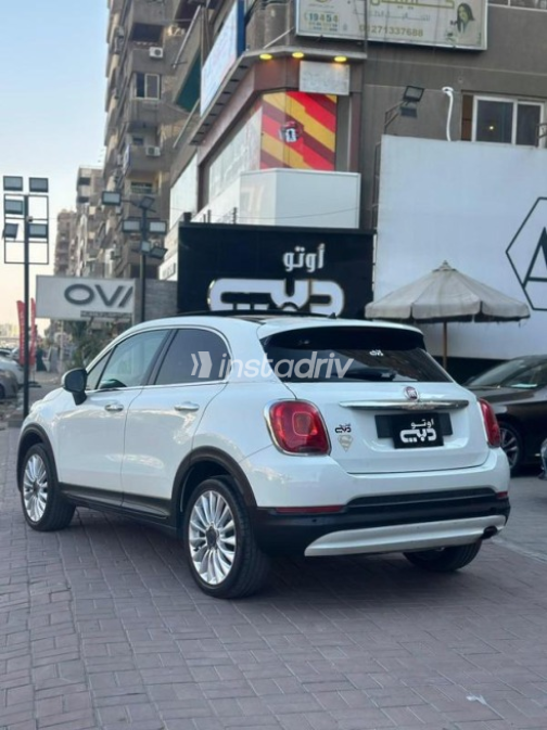 فيات 500 X 2019 أبيض أوتوماتيك مستعملة للبيع في مدينة نصر - 4