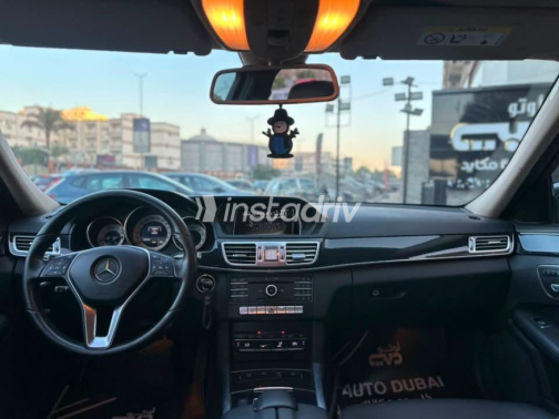 Mercedes E 180 2016 Gray Automatic Used for Sale in Nasr city - 8
