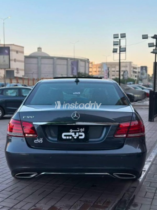Mercedes E 180 2016 Gray Automatic Used for Sale in Nasr city - 10