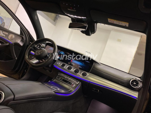 Mercedes E 300 2023 Black Automatic Used for Sale in Heliopolis - 7