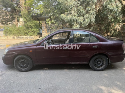 Nissan Sunny 2010 Dark Red Automatic Used for Sale in Cairo - 7