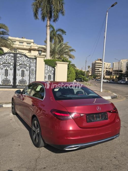مرسيدس C 200 2023 أحمر أوتوماتيك مستعملة للبيع في مصر الجديدة - 4