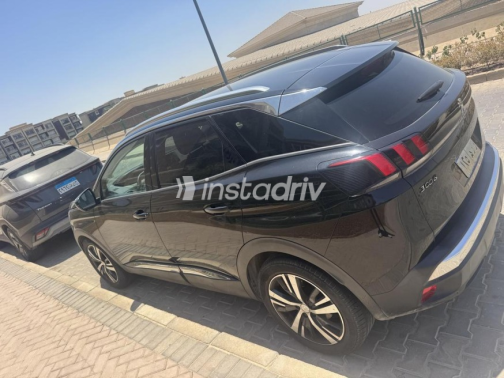 بيجو 3008 2019 أسود أوتوماتيك مستعملة للبيع في الإسكندرية - 3