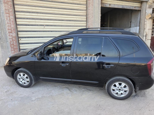 Kia Carens 2010 Black Automatic Used for Sale in Kafr el-Sheikh - 7