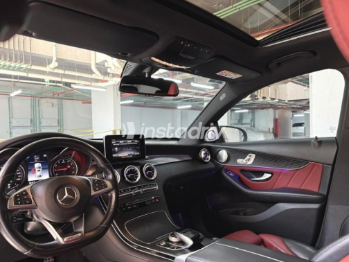 Mercedes GLC 300 2019 Silver Automatic Used for Sale in Cairo - 7