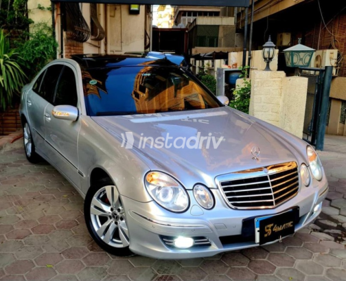 مرسيدس E 280 2006 فضي أوتوماتيك مستعملة للبيع في القاهرة - 2