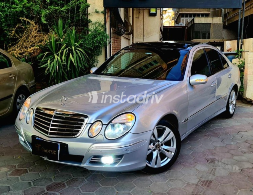 مرسيدس E 280 2006 فضي أوتوماتيك مستعملة للبيع في القاهرة - 3
