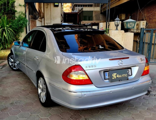 مرسيدس E 280 2006 فضي أوتوماتيك مستعملة للبيع في القاهرة - 7