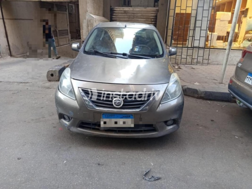 Nissan Sunny 2015 Bronze Automatic Used for Sale in Giza - 1