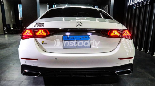 مرسيدس E 200 2024 أبيض أوتوماتيك مستعملة للبيع في مدينتى - 6