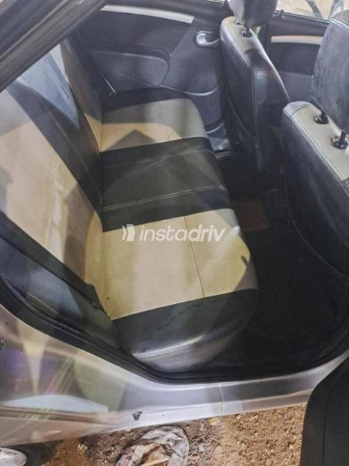 Renault Logan 2014 Silver Automatic Used for Sale in Cairo - 2