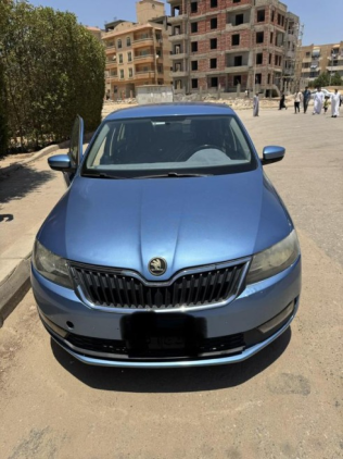 سكودا رابيد 2019 أزرق أوتوماتيك مستعملة للبيع في 6 أكتوبر