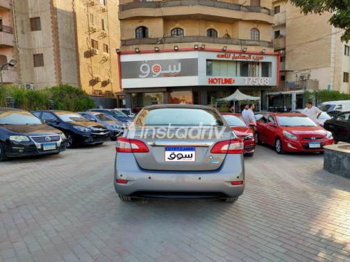 Nissan Sentra 2026 Gray Automatic Used for Sale in Maadi - 3