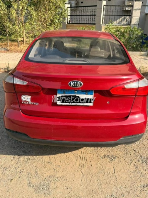 Kia Cerato 2013 Red Automatic Used for Sale in Cairo - 2
