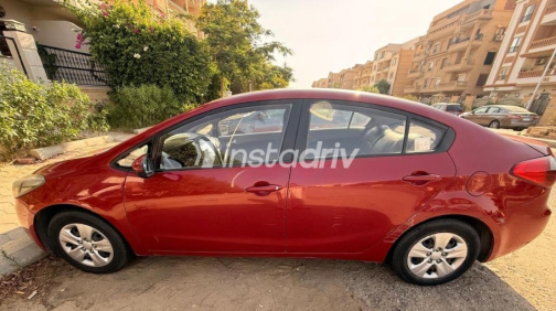Kia Cerato 2013 Red Automatic Used for Sale in Cairo - 4