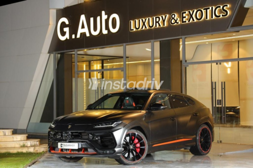 Lamborghini Urus 2022 Gray Automatic Used for Sale in Sheikh Zayed City - 3
