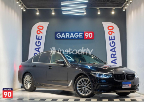 BMW 520 2020 Black Automatic Used for Sale in Madinaty - 2
