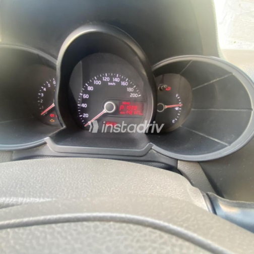 Kia Picanto 2015 Yellow Automatic Used for Sale in Giza - 8