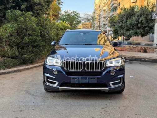 BMW X5 2017 Black Automatic Used for Sale in Cairo - 2