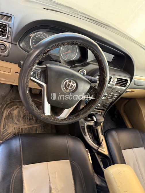 Brilliance V5 2014 Black Automatic Used for Sale in Alexandria - 5