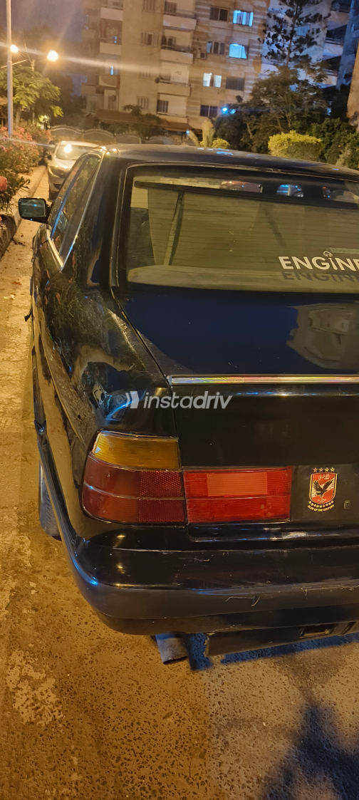 بي ام دبليو 520 1992 أسود أوتوماتيك مستعملة للبيع في الإسكندرية - 2