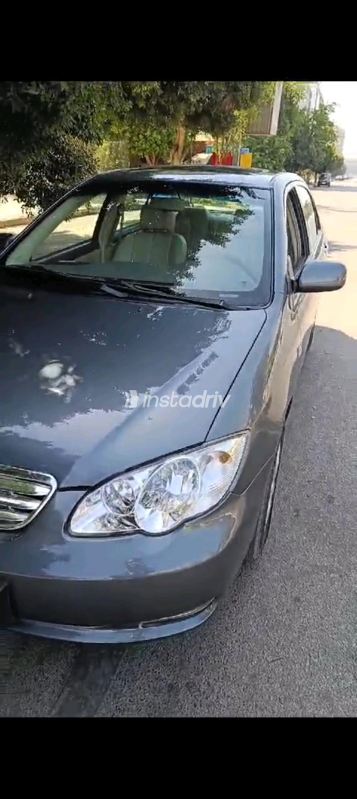 بى واى دى‬ F3 2011 رمادي أوتوماتيك مستعملة للبيع في الجيزة - 2