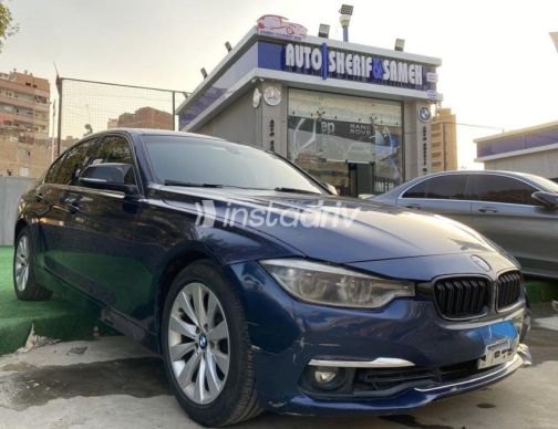BMW 318 2019 Dark Blue Automatic Used for Sale in Cairo - 3