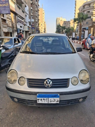 فولكس فاغن بولو 2003 فضي أوتوماتيك مستعملة للبيع في سوهاج