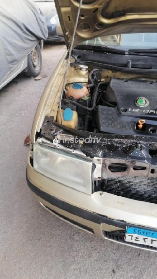 Skoda Octavia A4 2006 Gold Automatic Used for Sale in Alexandria - 3