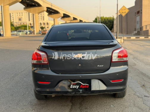 Chevrolet Optra 2017 Gray Automatic Used for Sale in Nasr city - 3