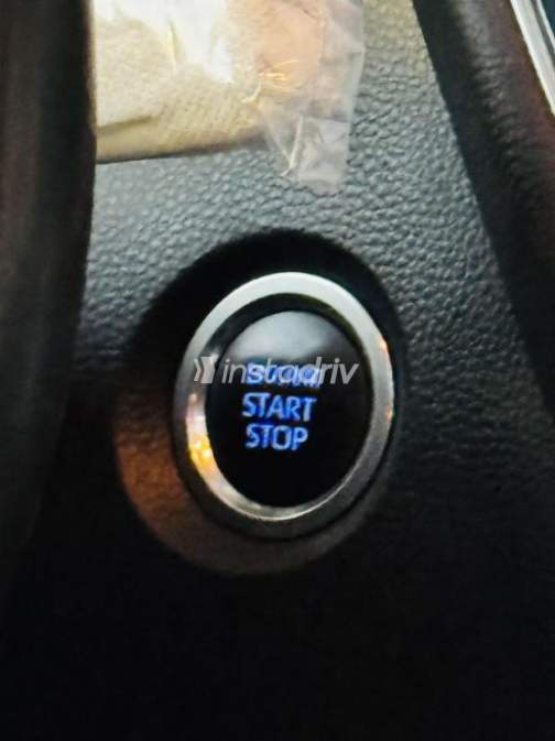 Toyota Corolla 2023 White Automatic Used for Sale in Nasr city - 4