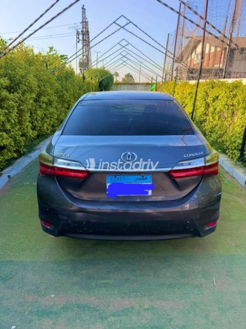 Toyota Corolla 2018 White Automatic Used for Sale in Greater Cairo ( Cairo + Giza) - 2
