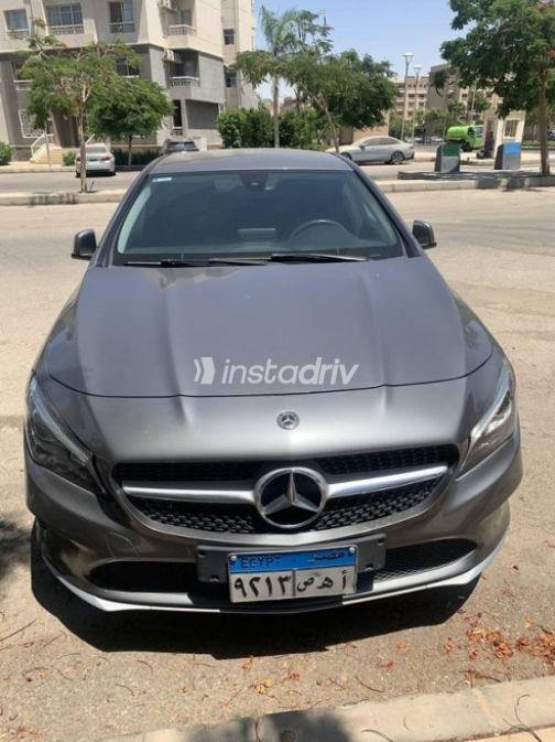 Mercedes CLA 180 2019 Brown Automatic Used for Sale in Cairo - 4