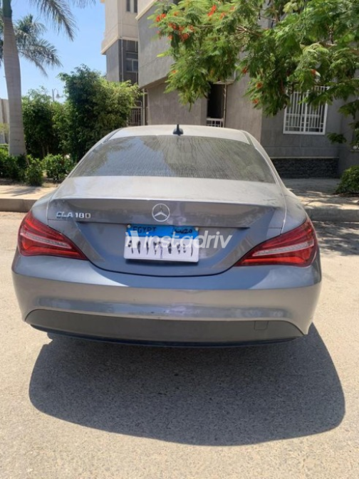 Mercedes CLA 180 2019 Brown Automatic Used for Sale in Cairo - 10